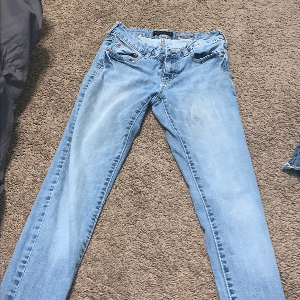 jeans